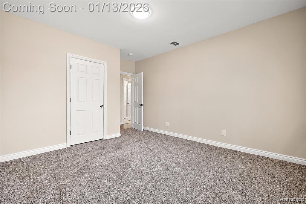 2080 Gladstone Street