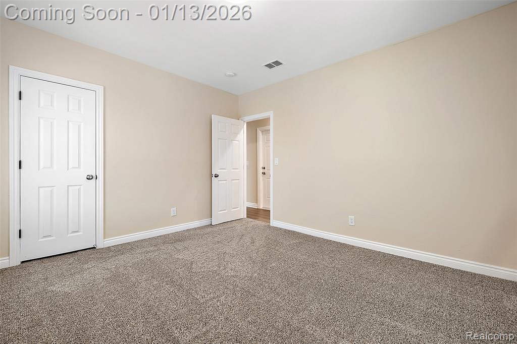 2080 Gladstone Street