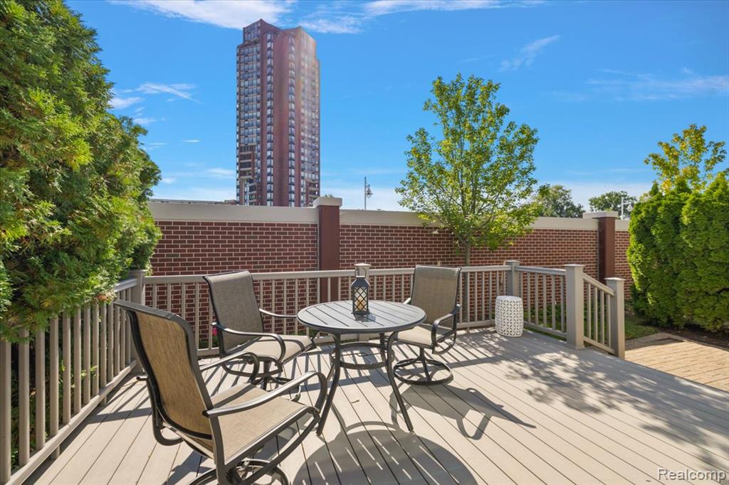 9000 Harbor Place Drive