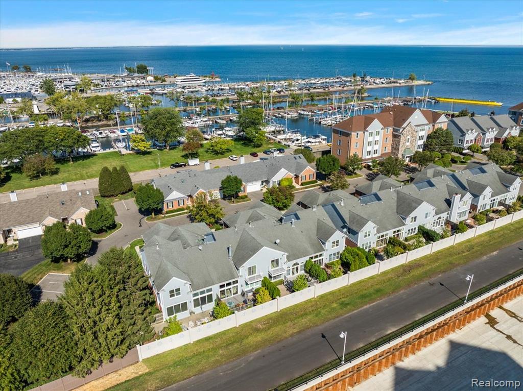 9000 Harbor Place Drive