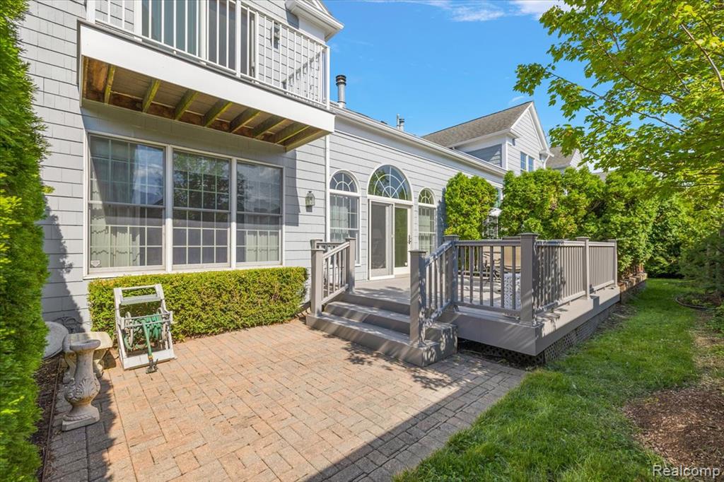 9000 Harbor Place Drive