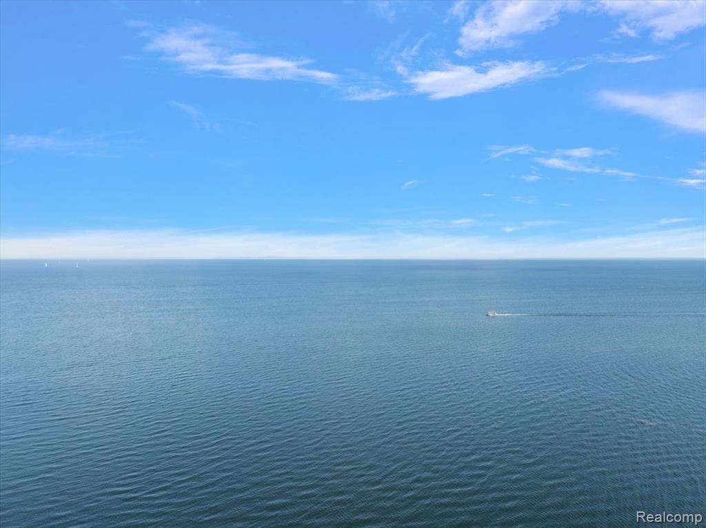 9000 Harbor Place Drive