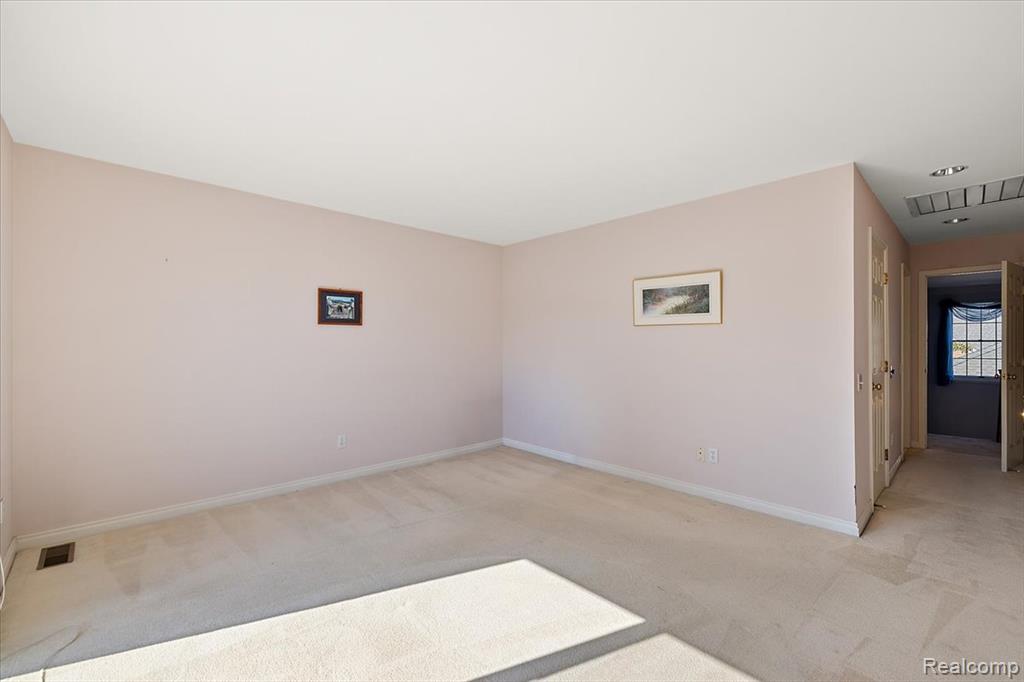 9000 Harbor Place Drive