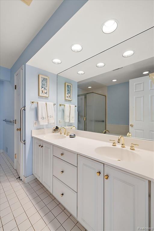 9000 Harbor Place Drive