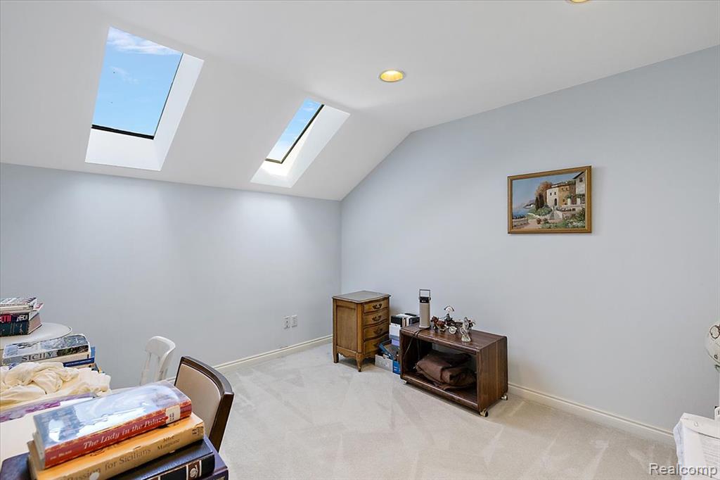 9000 Harbor Place Drive