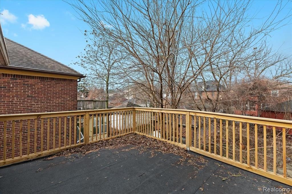 18073 Santa Barbara Drive