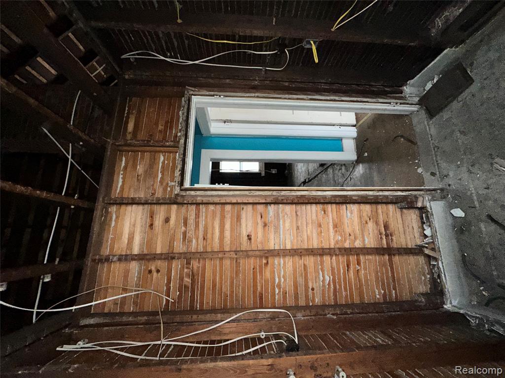 713 Kitchener Street