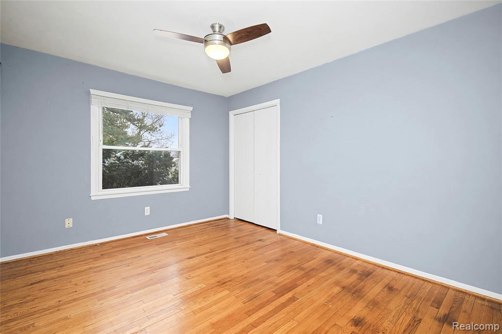 6380 Wellesley Terrace