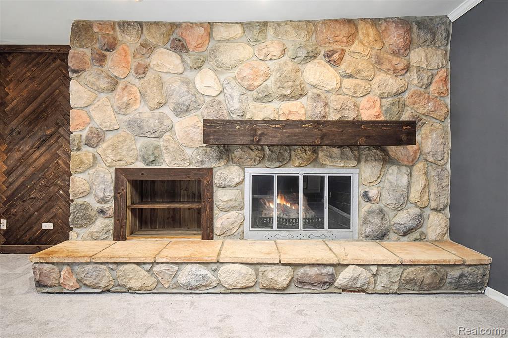 6380 Wellesley Terrace