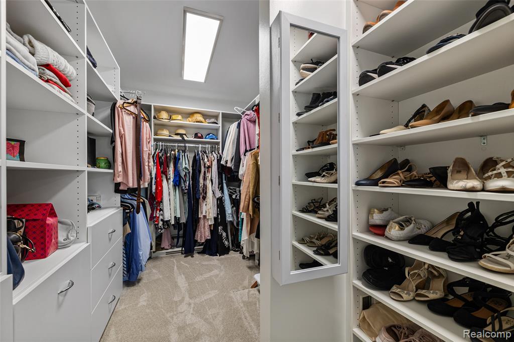 49775 Keycove Street