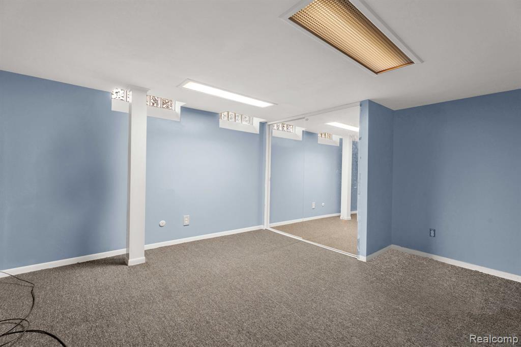 32930 Coventry Place