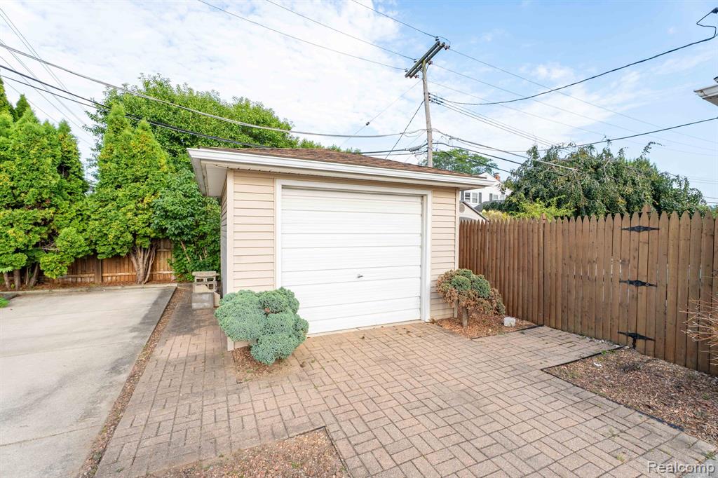 32930 Coventry Place