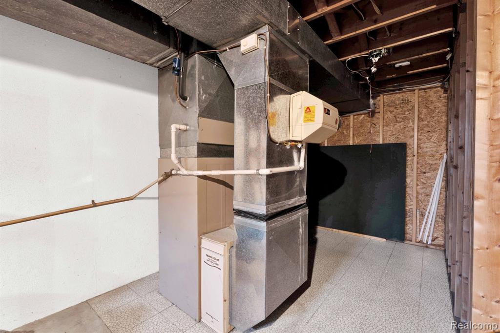 32930 Coventry Place