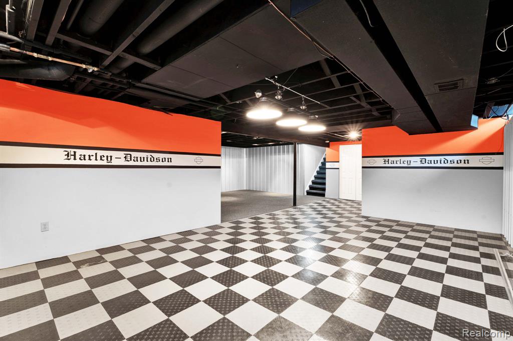 32930 Coventry Place