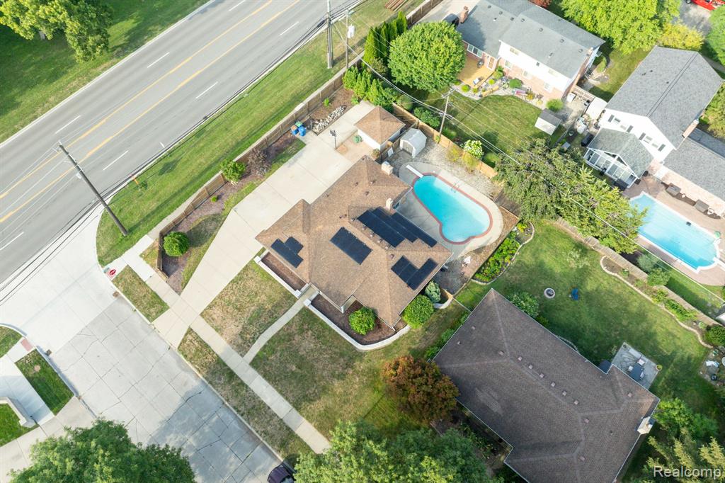 32930 Coventry Place