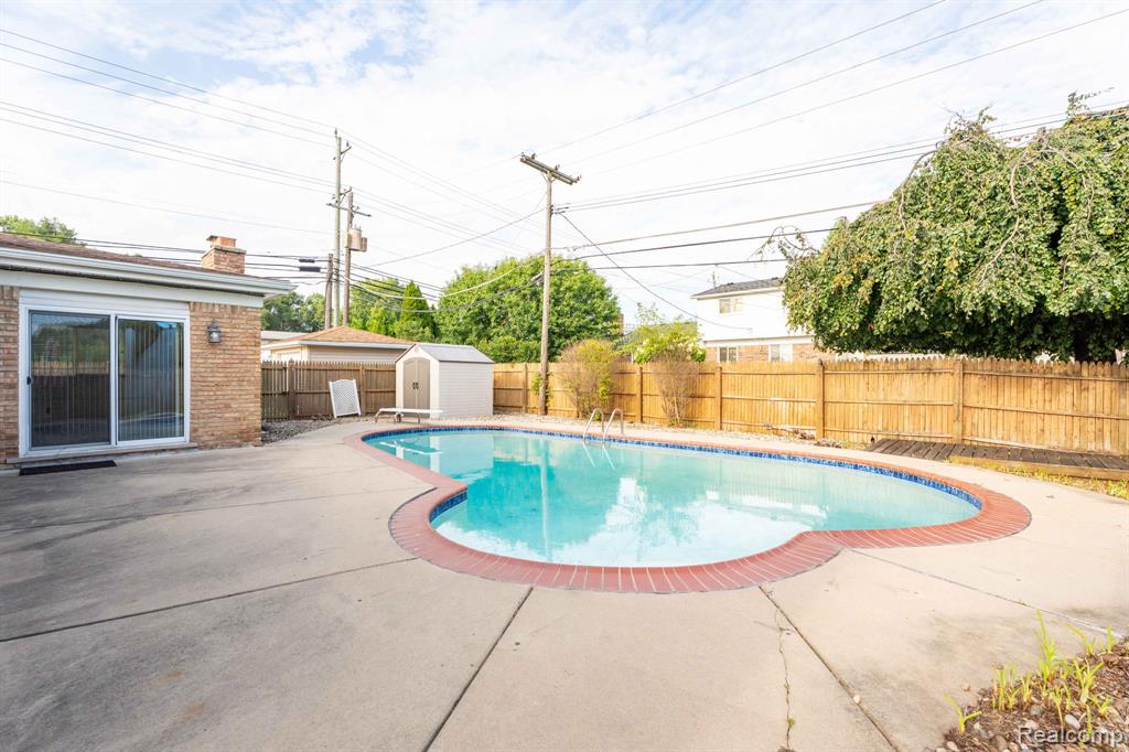 32930 Coventry Place