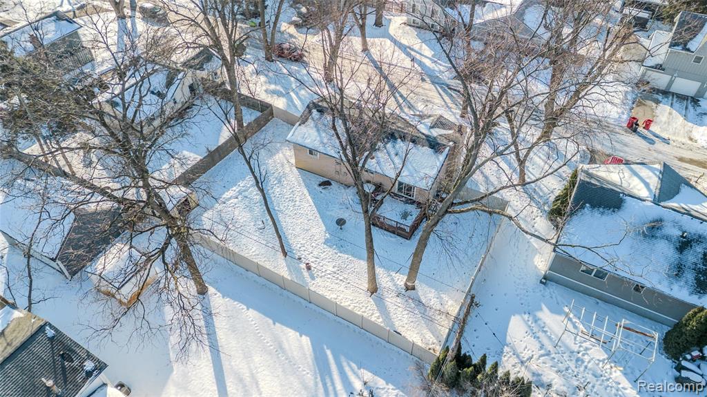 6790 Grassland Avenue