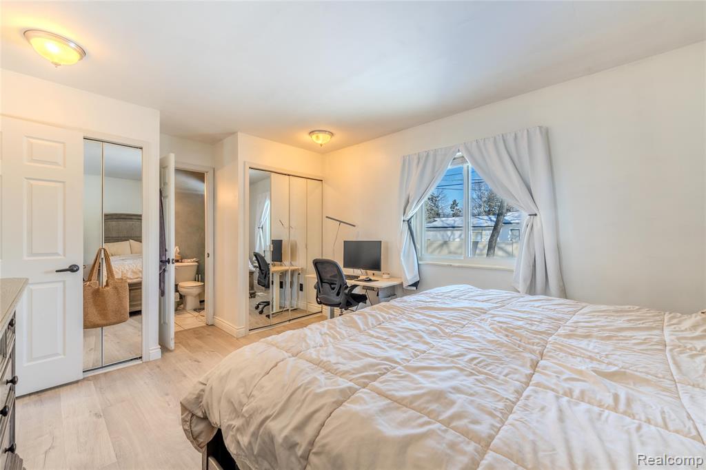 6790 Grassland Avenue