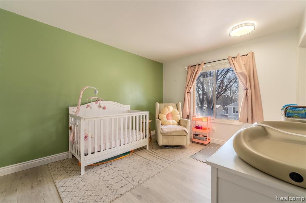 6790 Grassland Avenue