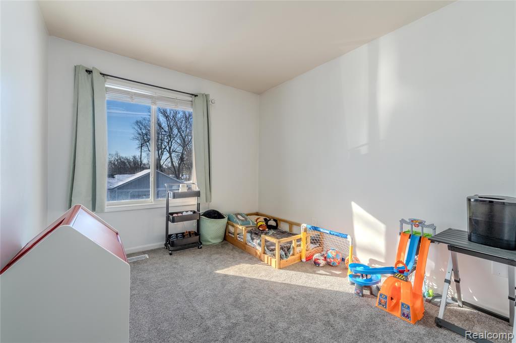 6790 Grassland Avenue