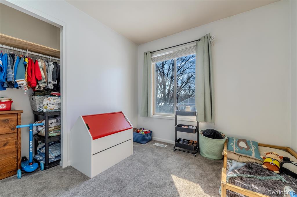 6790 Grassland Avenue