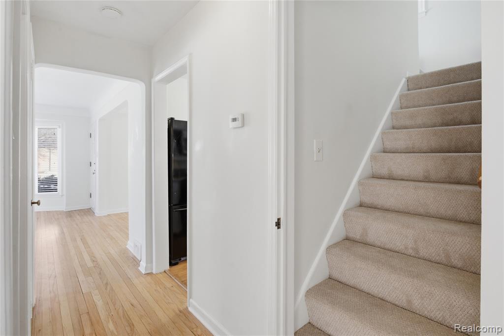 929 Larkmoor Boulevard