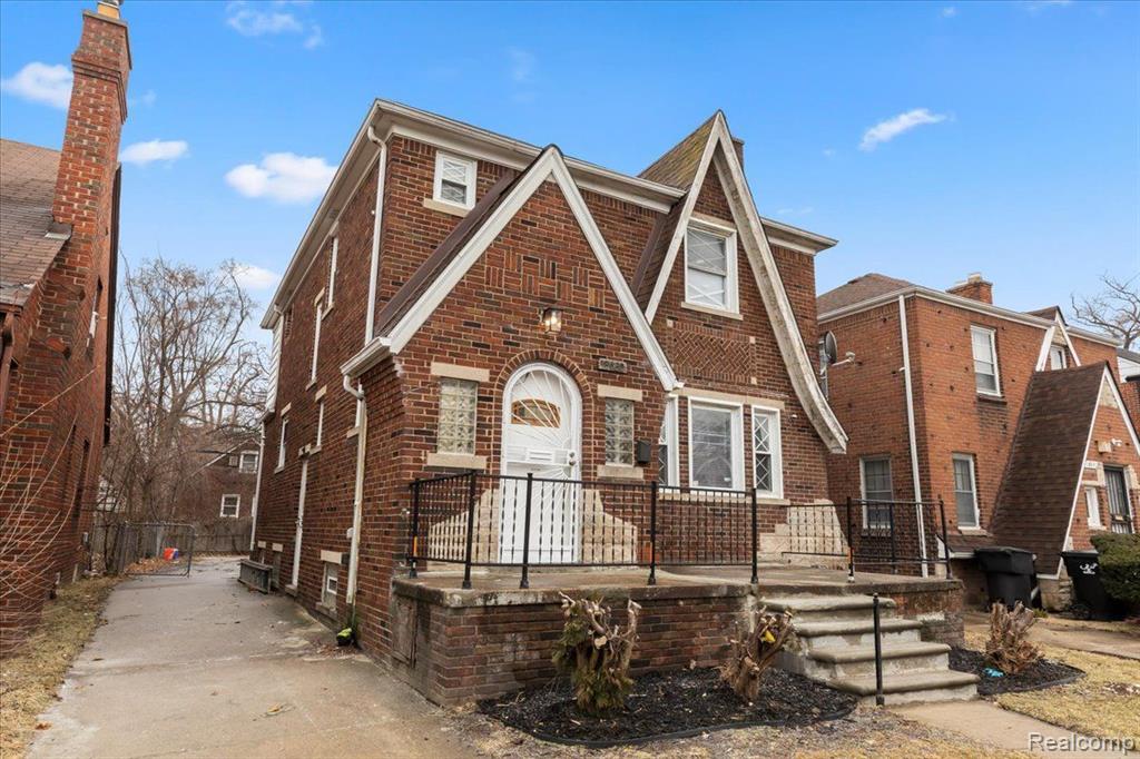 18650 Wisconsin Street