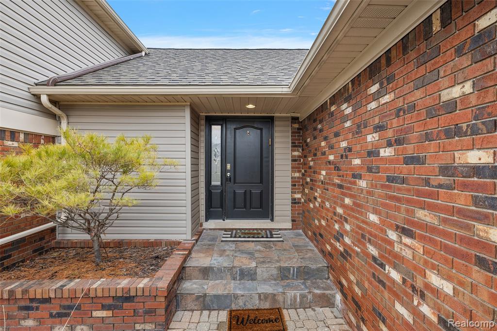 39254 E Royal Doulton Boulevard