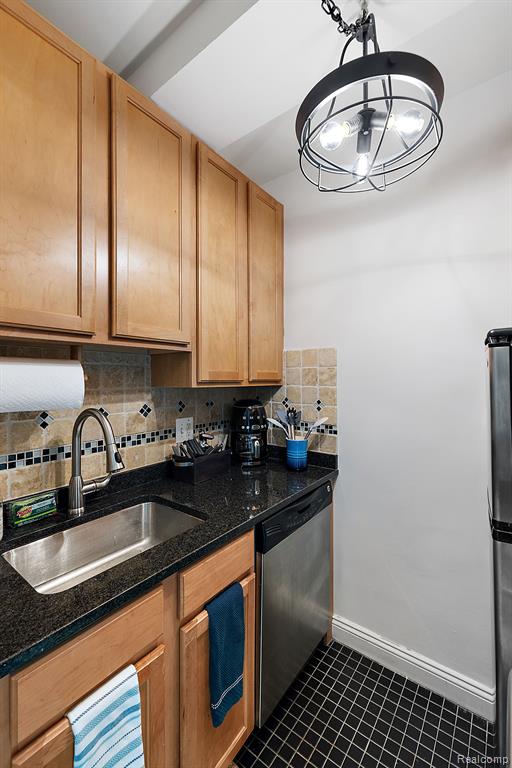 15 E Kirby Street # 315