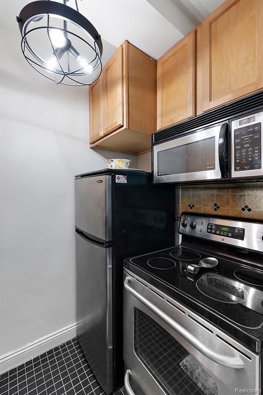 15 E Kirby Street # 315