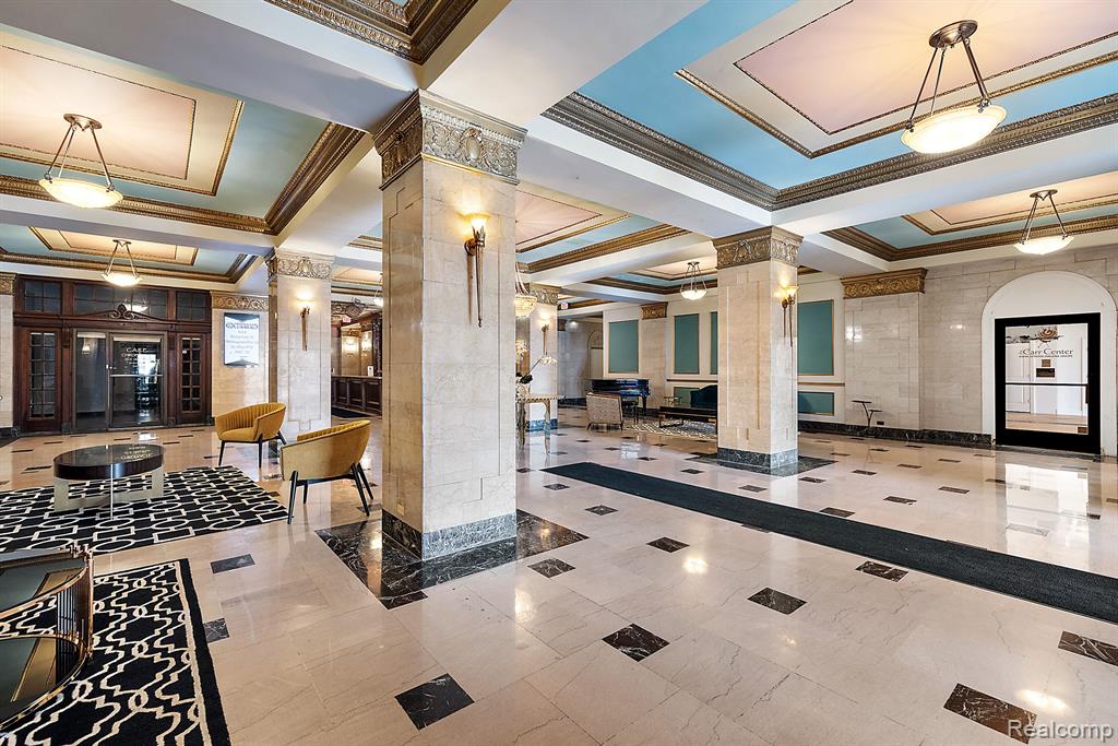 15 E Kirby Street # 315