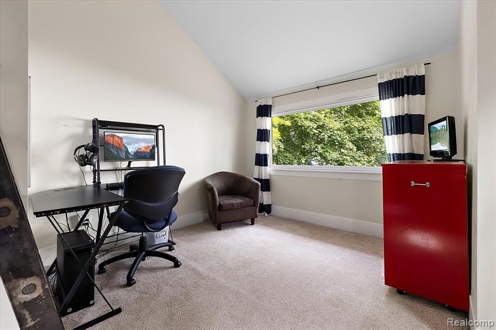 38292 Murdick Drive