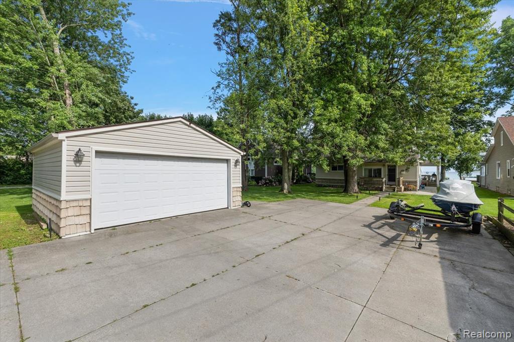 38292 Murdick Drive