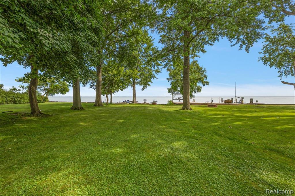 38292 Murdick Drive