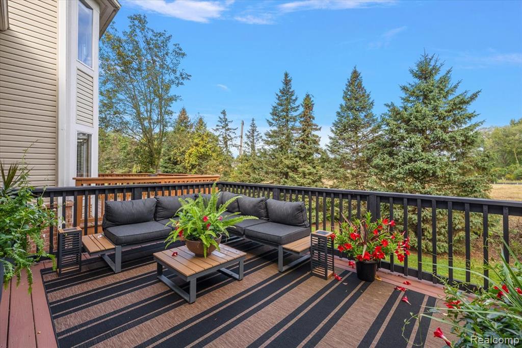 4404 Navin Field Lane