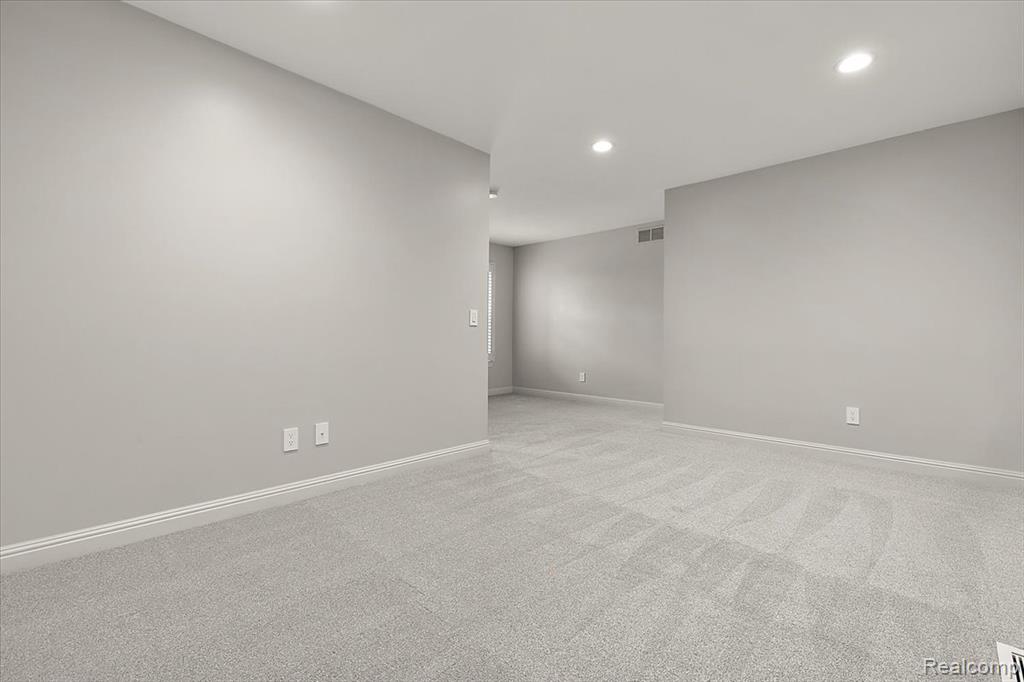 4404 Navin Field Lane