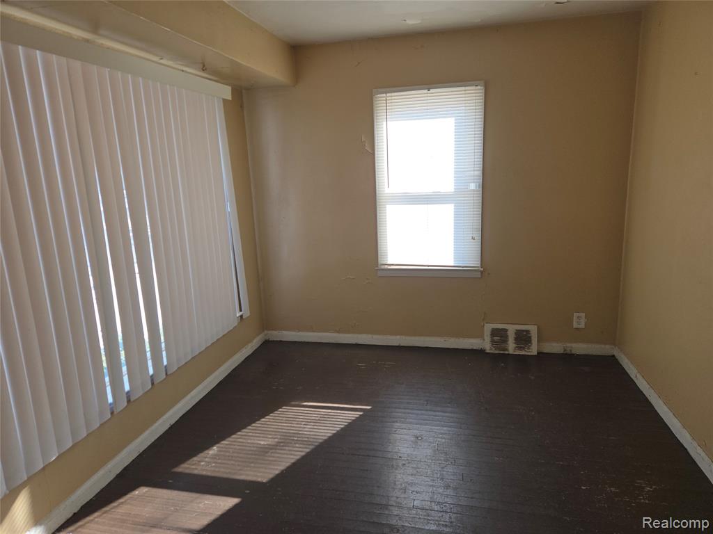 19953 Regent Drive