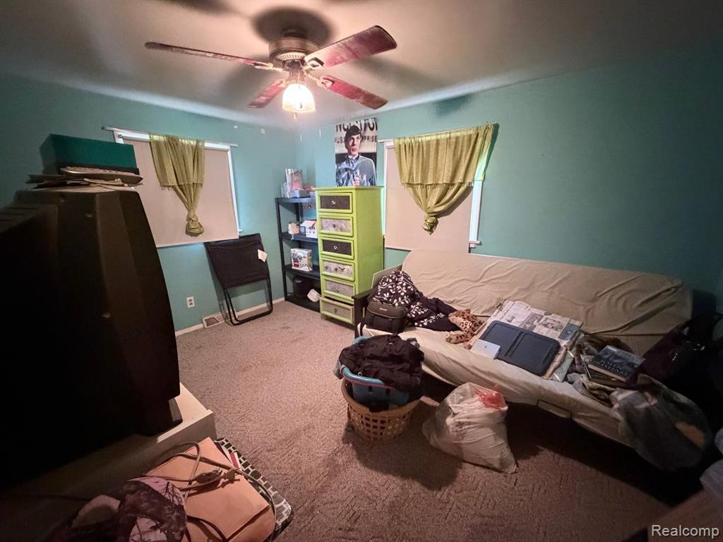 10157 Willowbrook Drive