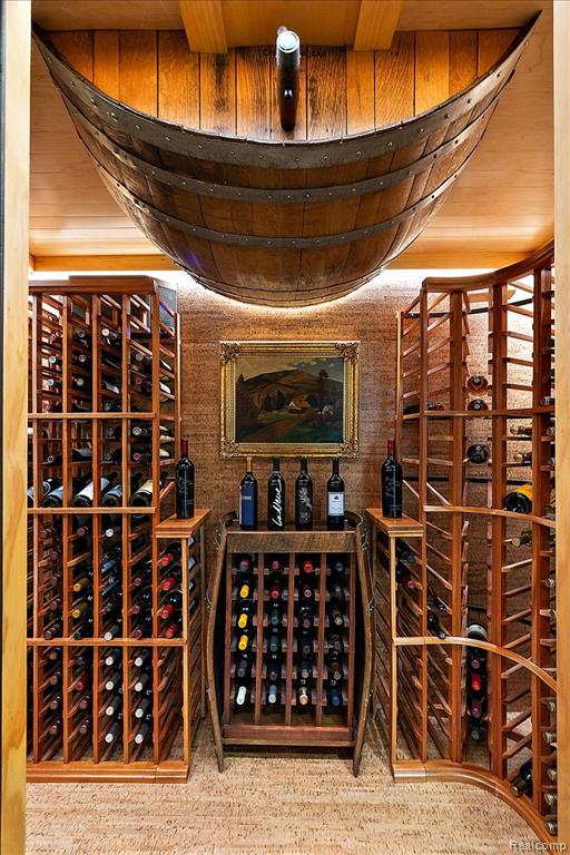 1045 Country Club Road