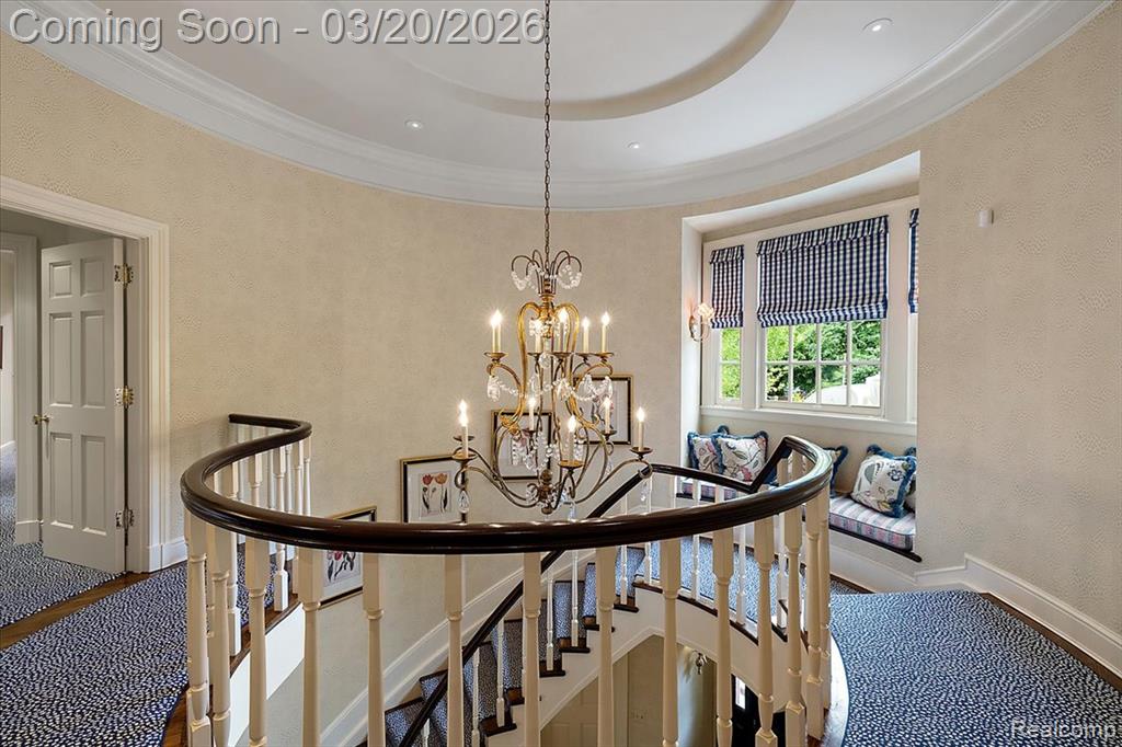 1045 Country Club Road