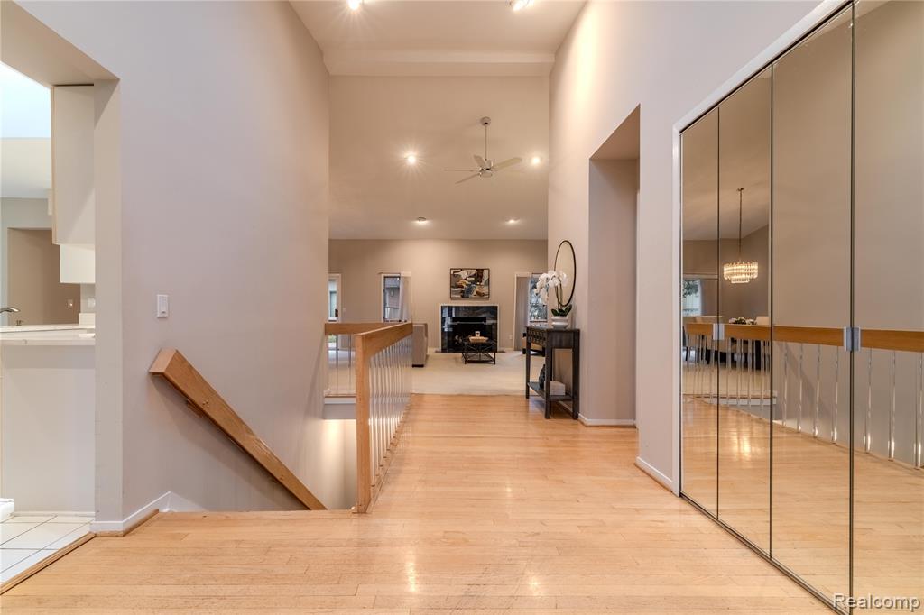36713 Tanglewood Lane