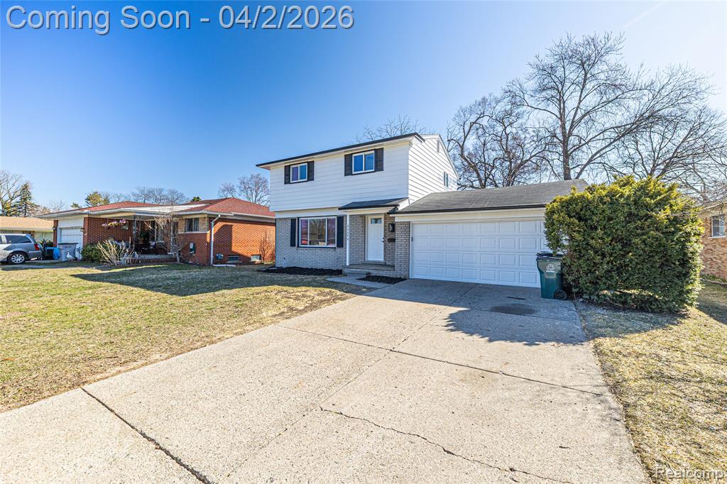 22640 Cedar Court