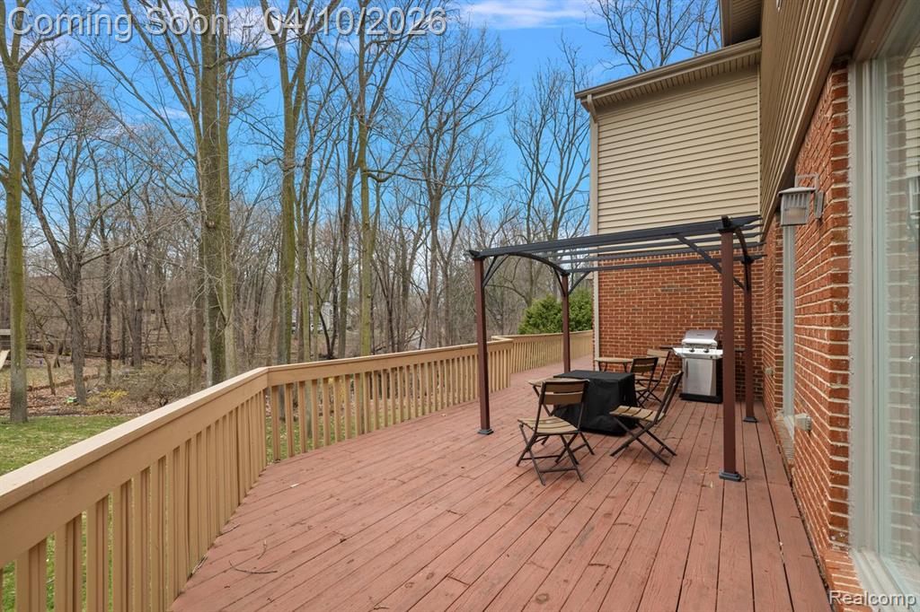 2295 Shore Hill Drive