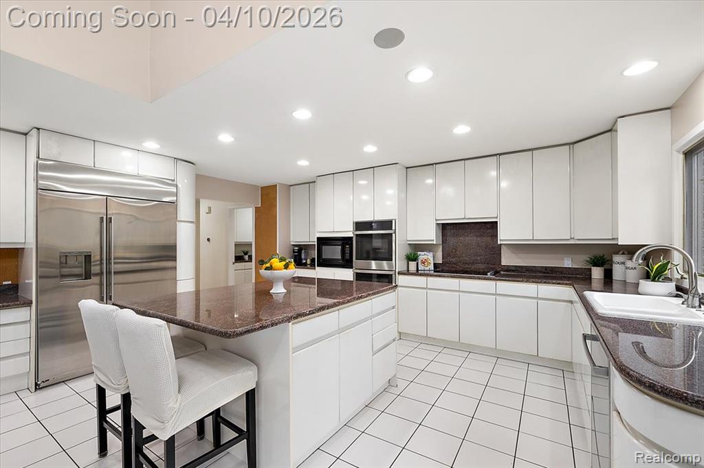 2295 Shore Hill Drive