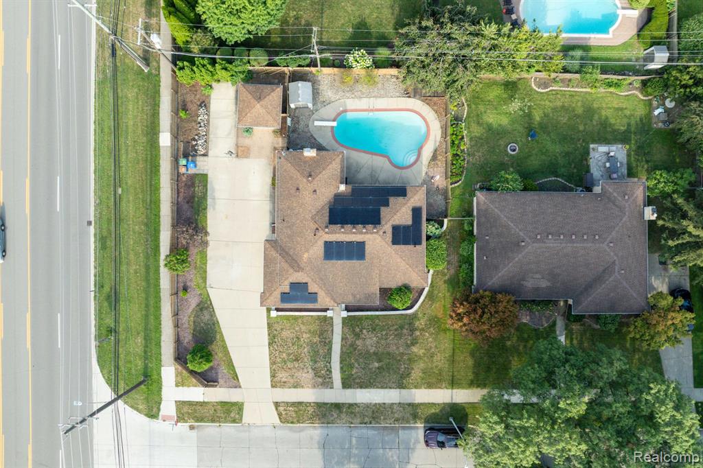 32930 Coventry Place