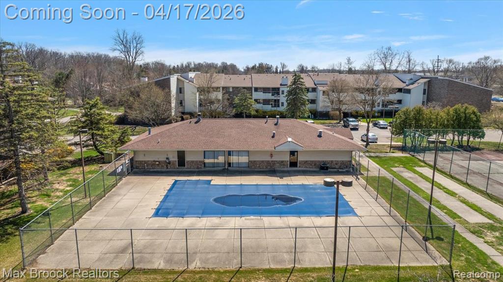 30414 Orchard Lake Road # 29