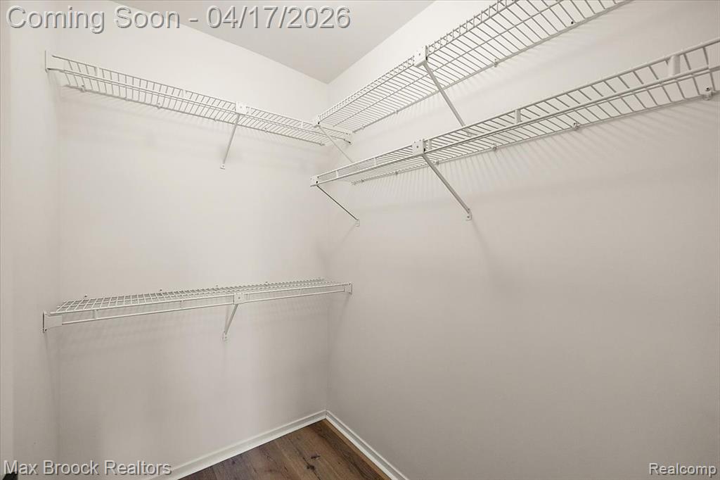 30414 Orchard Lake Road # 29