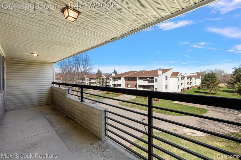 30414 Orchard Lake Road # 29
