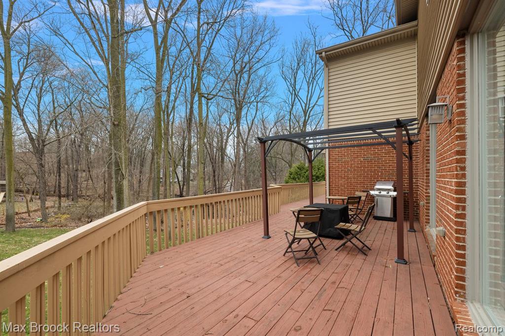 2295 Shore Hill Drive