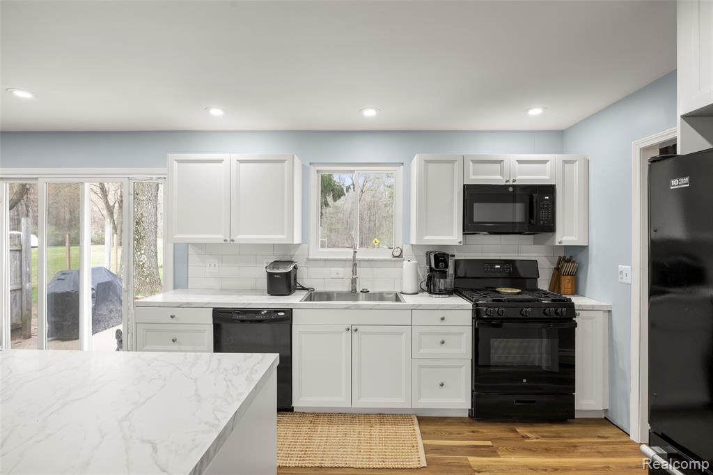 8639 Stone Road